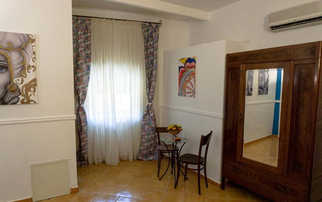 Olimpo Room Agrigento Buitenkant foto